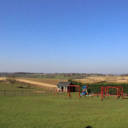 בית נופש In Ubachsberg With Scenic Hills *