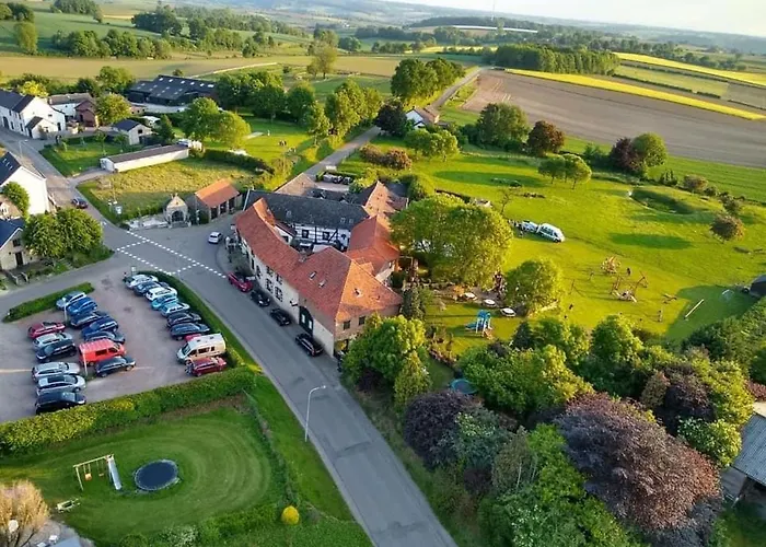 In Ubachsberg With Scenic Hills Dom wakacyjny