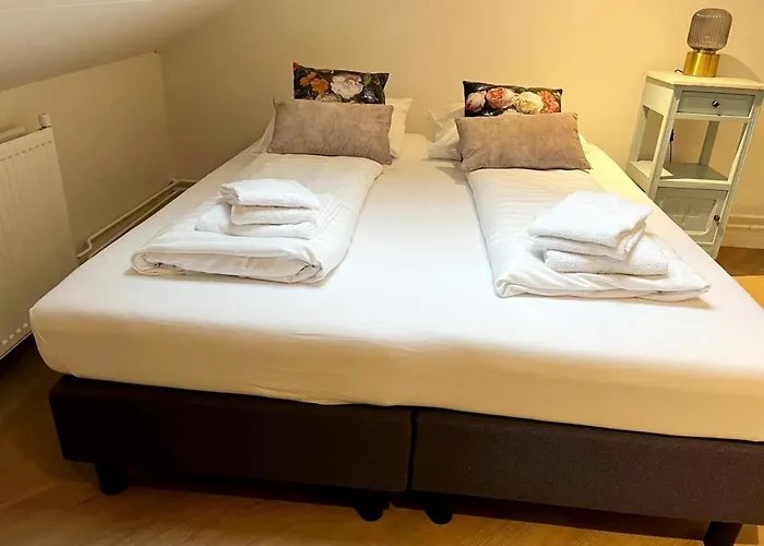 In Ubachsberg With Scenic Hills *